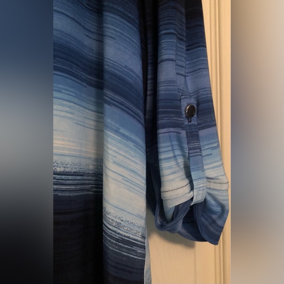 Variegated Blue Ladies 3/4 Sleeve Top j.t.b. Size XL - Picture 2 of 8